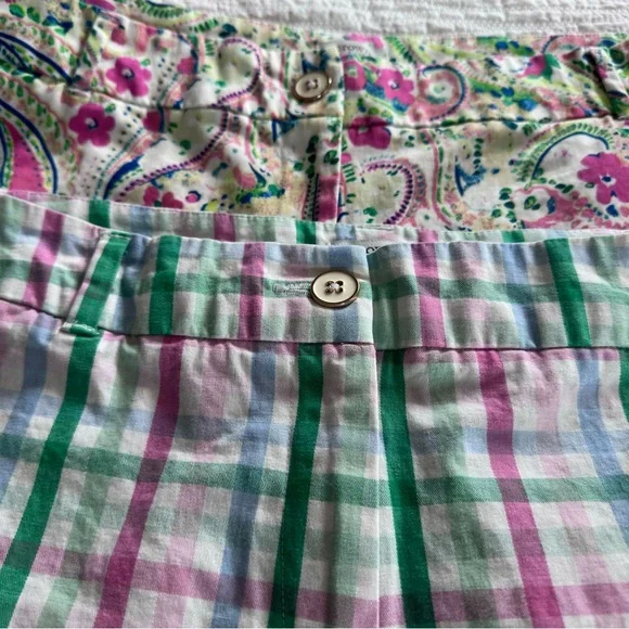 2 - crown & ivy Pink and Green Women's Shorts 14 - Picture 2 of 10